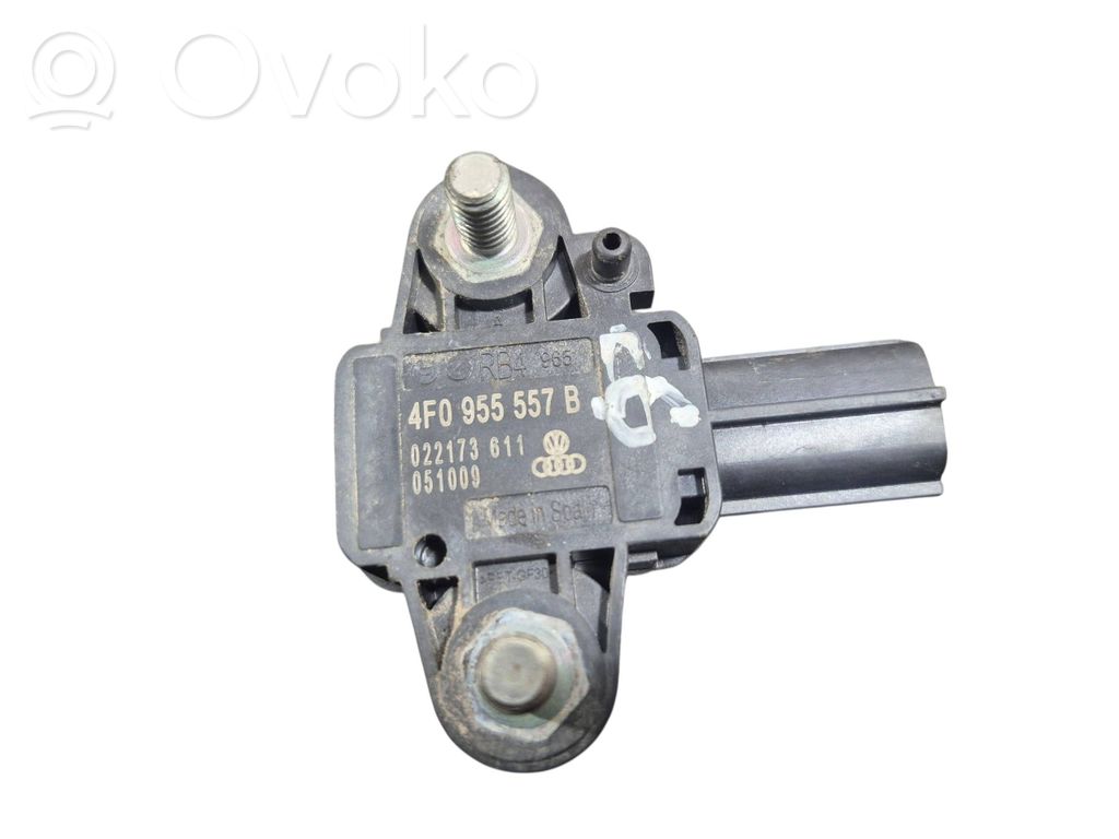 Airbagsensor Crashsensor Drucksensor   4F0955557B,051009,022173611