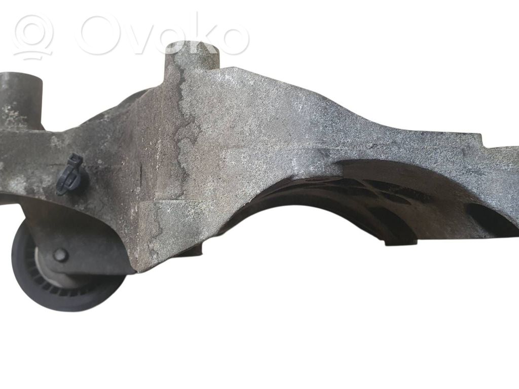 Opel Insignia A A/C compressor mount bracket 