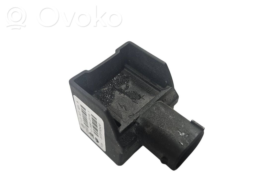 Volkswagen Golf IV ESP acceleration yaw rate sensor 