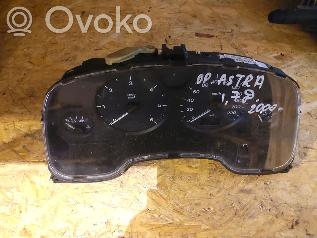 Opel Astra G Spidometrs (instrumentu panelī) 