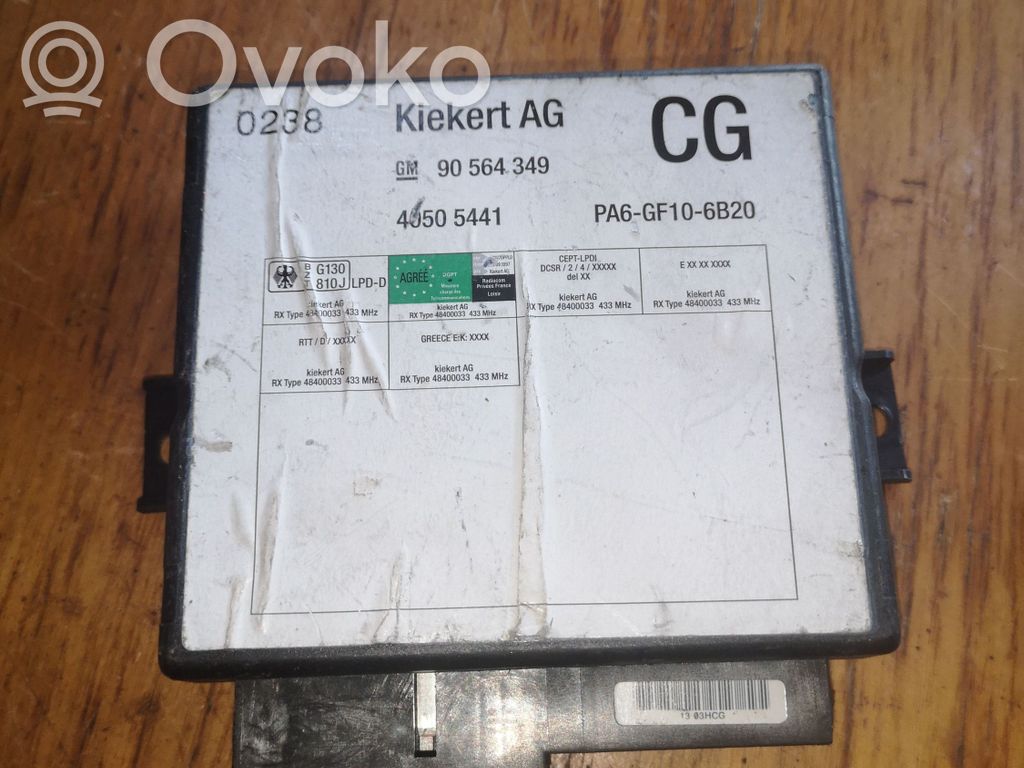 Opel Vectra C Komforto modulis 