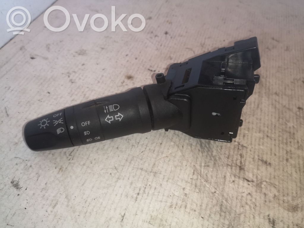 Nissan Almera N16 Indicator stalk 