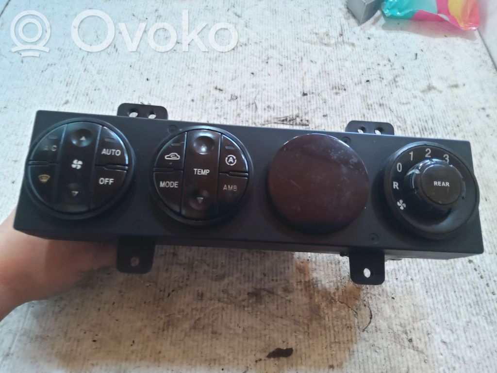KIA Carnival Climate control unit 
