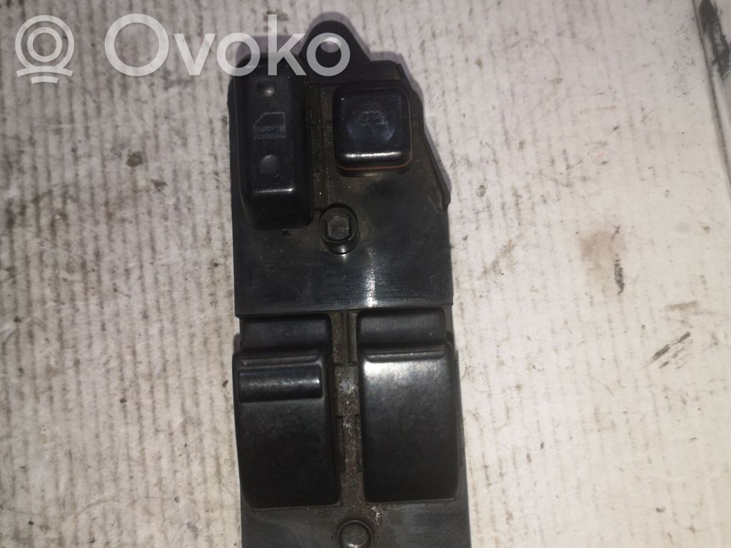 Toyota Corolla E120 E130 Electric window control switch 