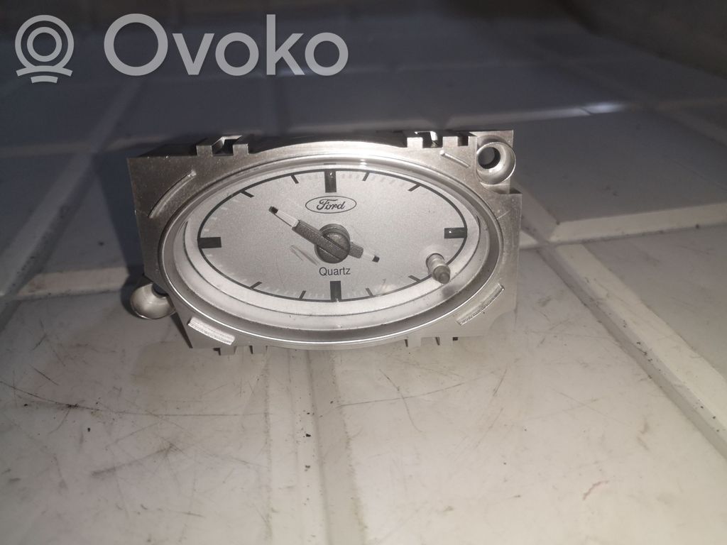Ford Mondeo Mk III Clock 