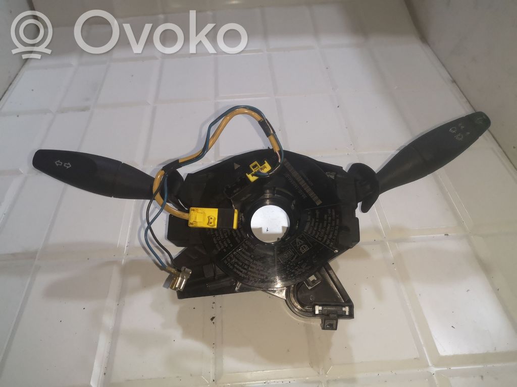 Ford Focus Wiper turn signal indicator stalk/switch 