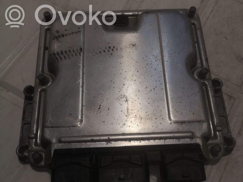 Citroen Xsara Picasso Engine control unit/module 
