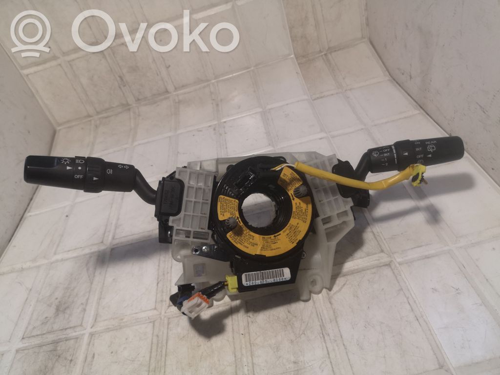 Mazda 5 Rokturu komplekts 