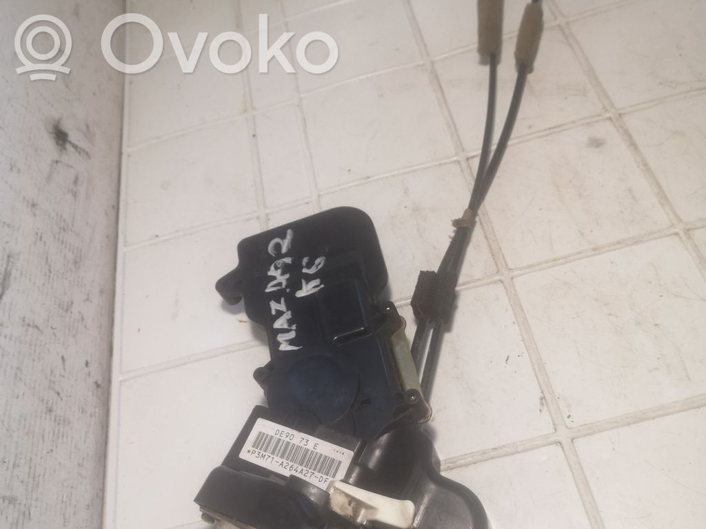 Mazda 2 Aizmugurē slēdzene 