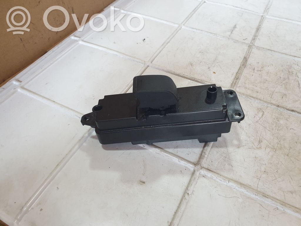 Mazda 6 Electric window control switch 