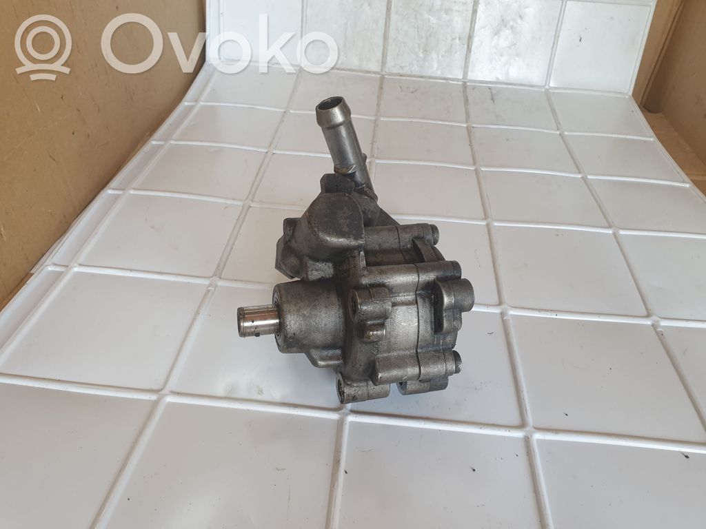 Citroen C5 Power steering pump 
