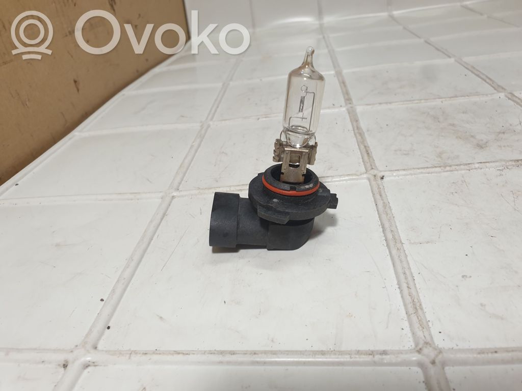 Opel Zafira A Takavalon polttimo 