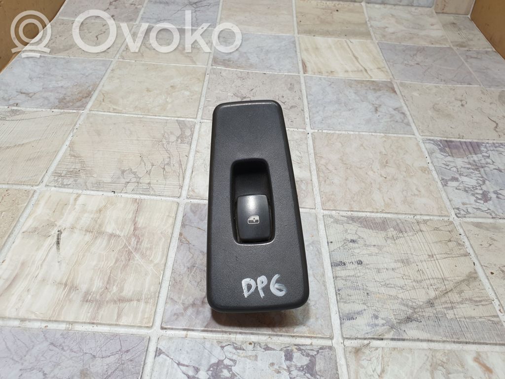 Chrysler Pacifica Electric window control switch 