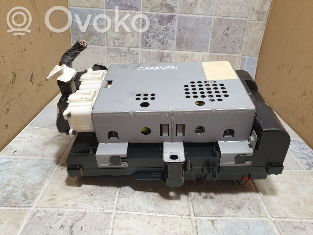Ramka / Moduł bezpieczników   04707993AD,04686487AD