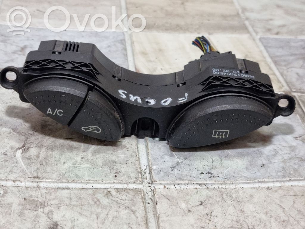 Ford Focus Windscreen/window heater switch 