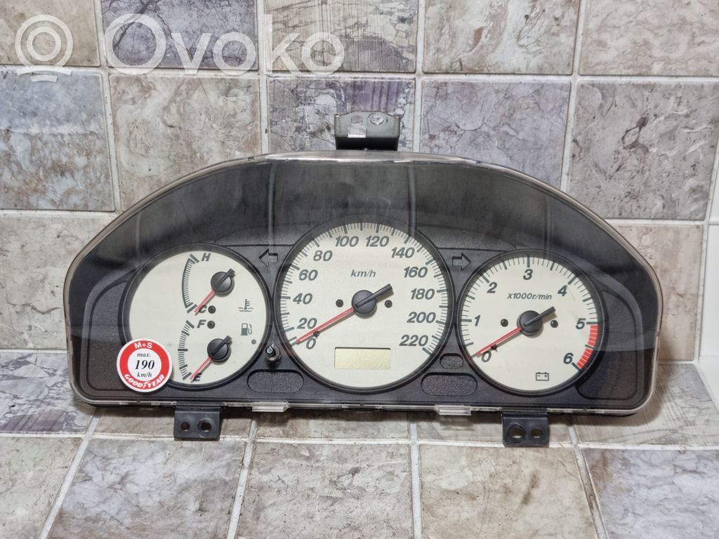 Mazda Premacy Speedometer (instrument cluster) 