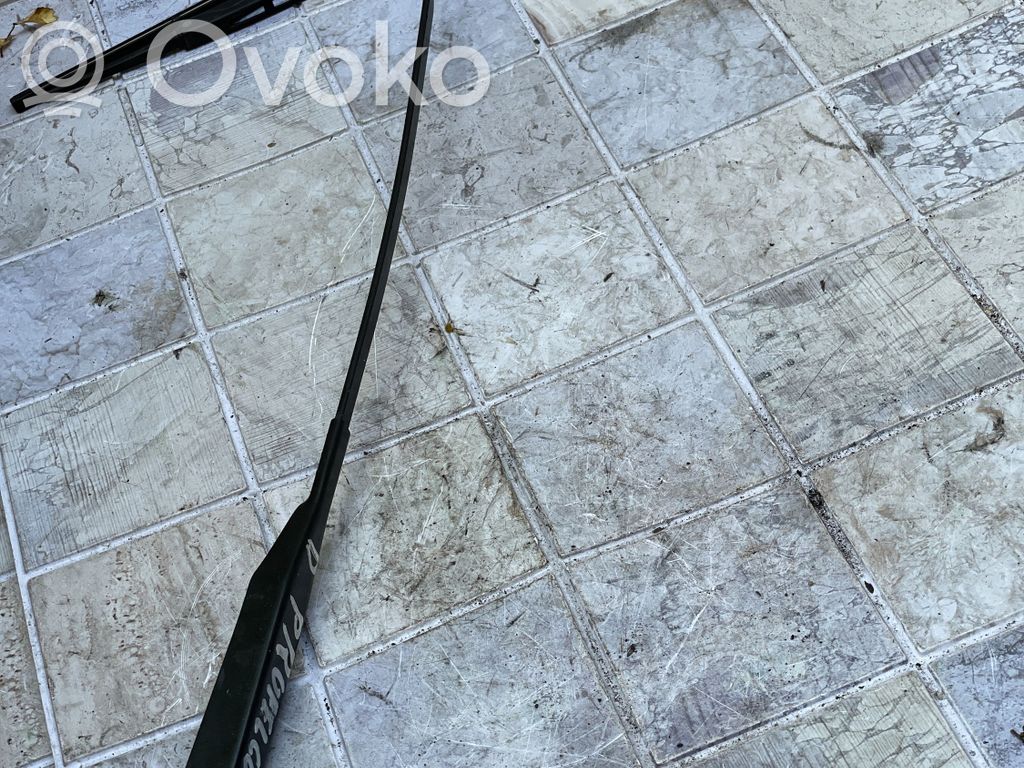 Opel Combo C Front wiper blade arm 