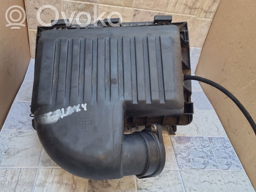 Ford Galaxy Air filter box 