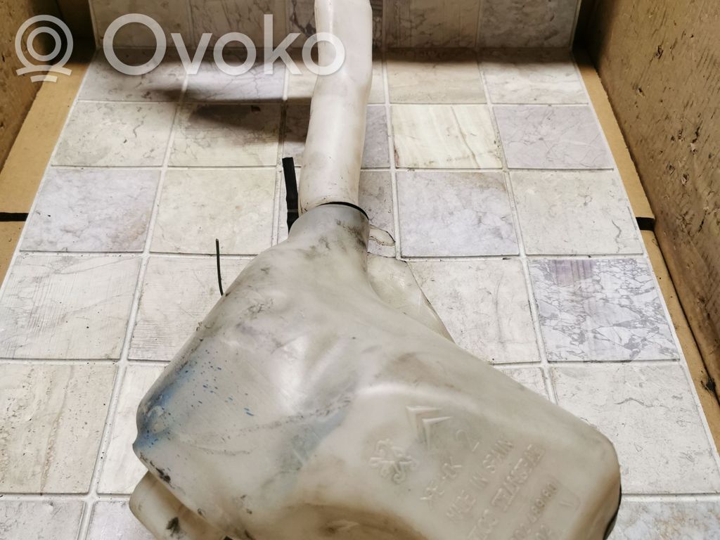 Citroen C3 Logu šķidruma tvertne 
