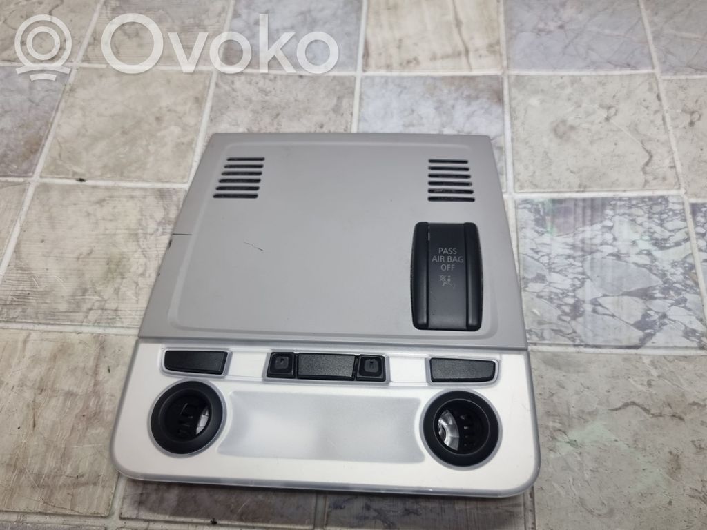 BMW X1 E84 Front seat light 