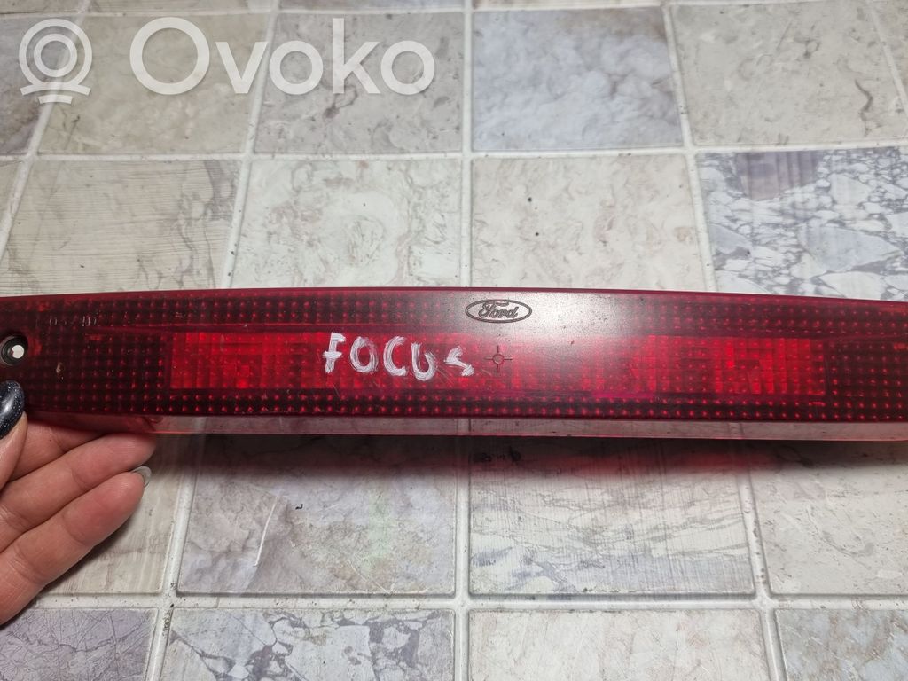 Ford Focus Third/center stoplight 