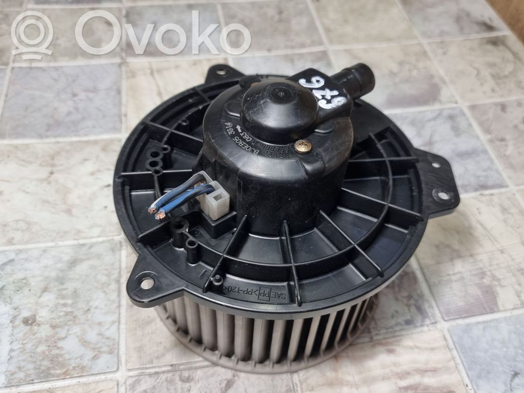 Mazda 323 F Вентилятор печки 