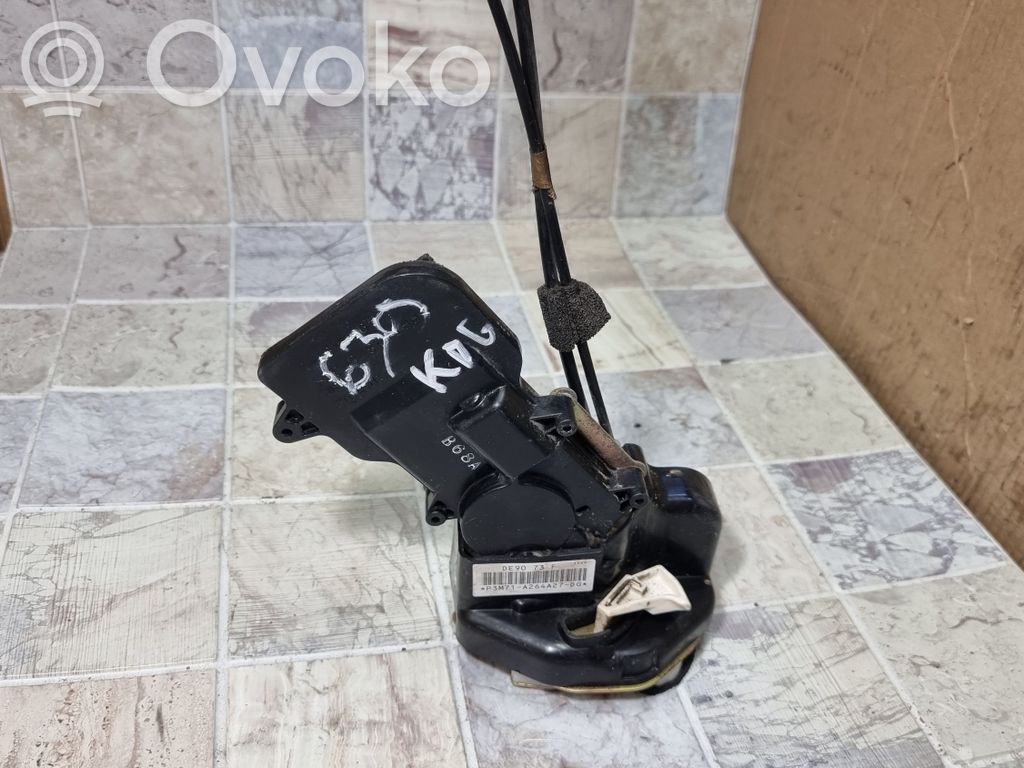 Mazda 2 Cerradura de puerta trasera 