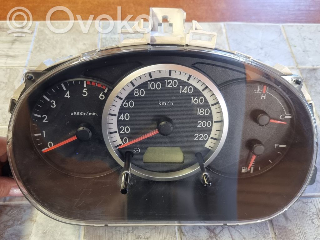 Mazda 5 Speedometer (instrument cluster) 