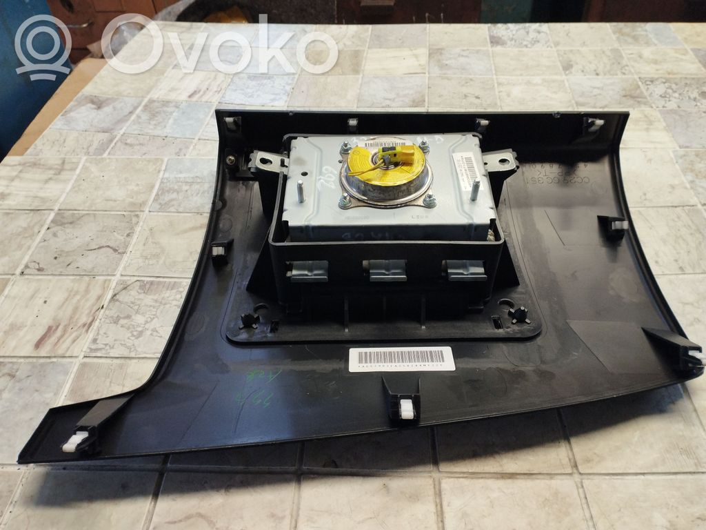 Mazda 5 Keleivio oro pagalvė 