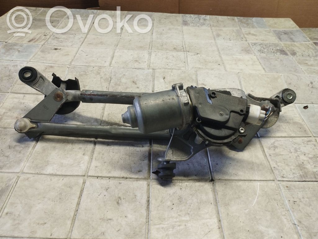 Toyota Yaris Mechanizm i silniczek wycieraczek szyby przedniej / czołowej 