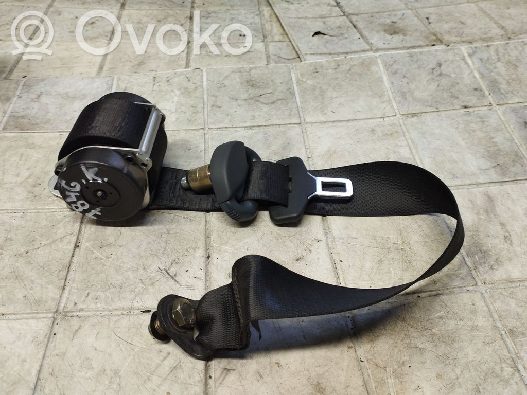 Mitsubishi Colt Cinturón trasero 