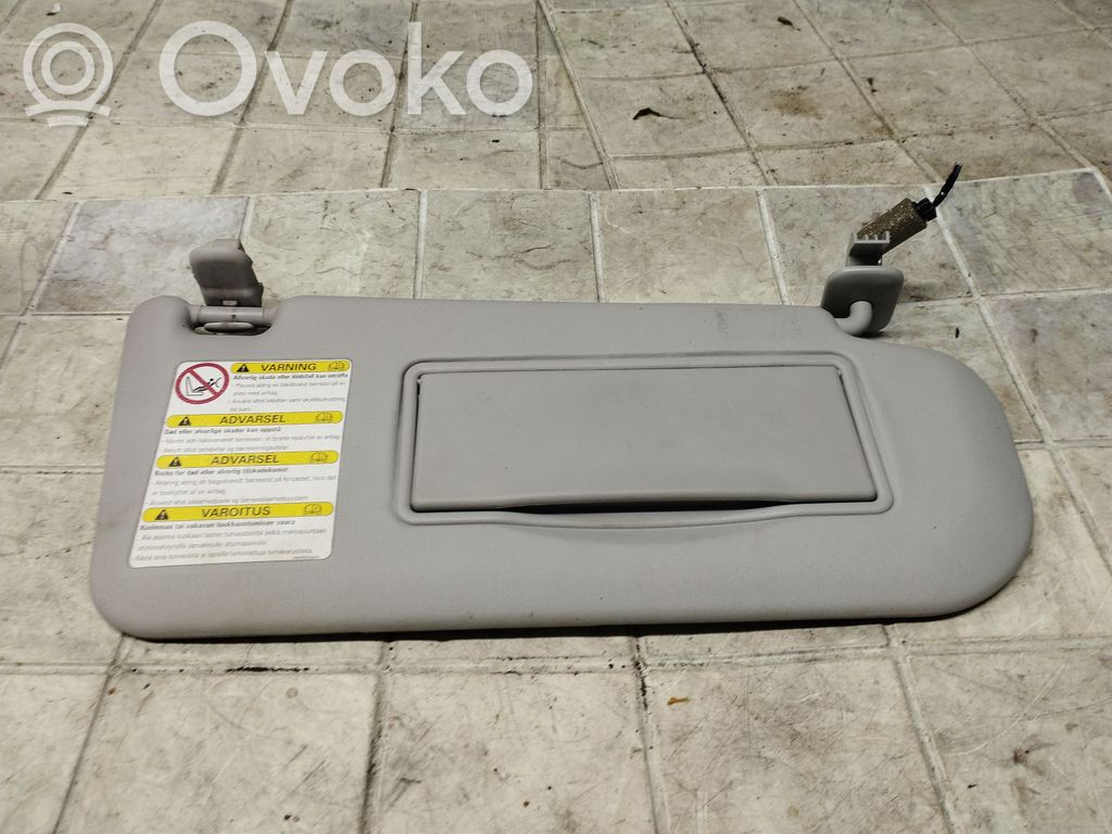 Sun visor