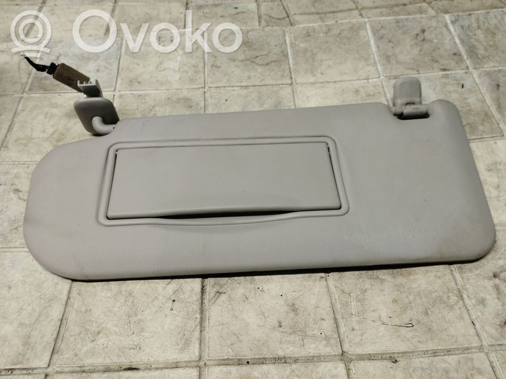 Sun visor