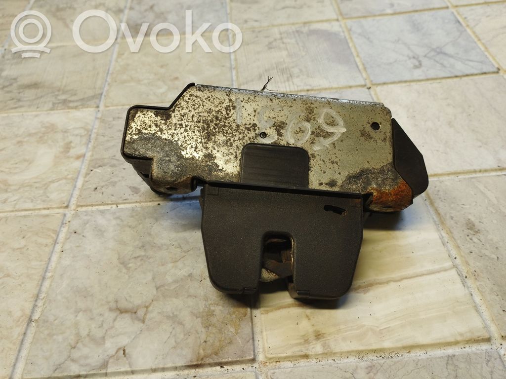 Peugeot 5008 Tailgate/trunk/boot lock/catch/latch 