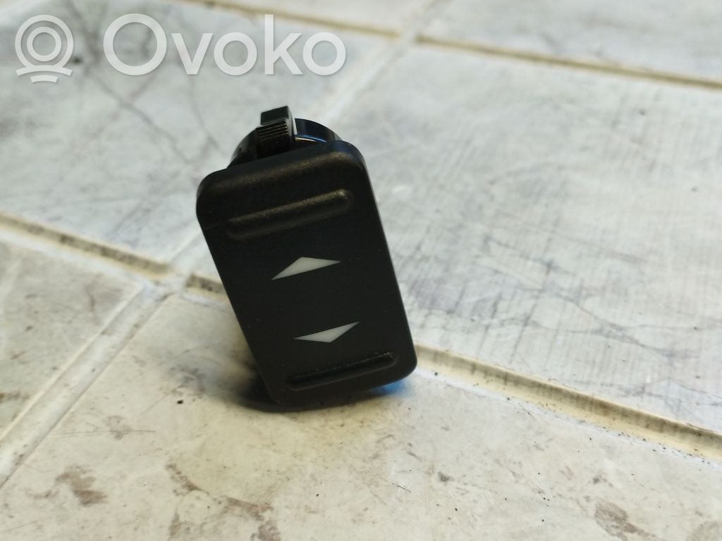Electric window control switch   6M2T14529AD