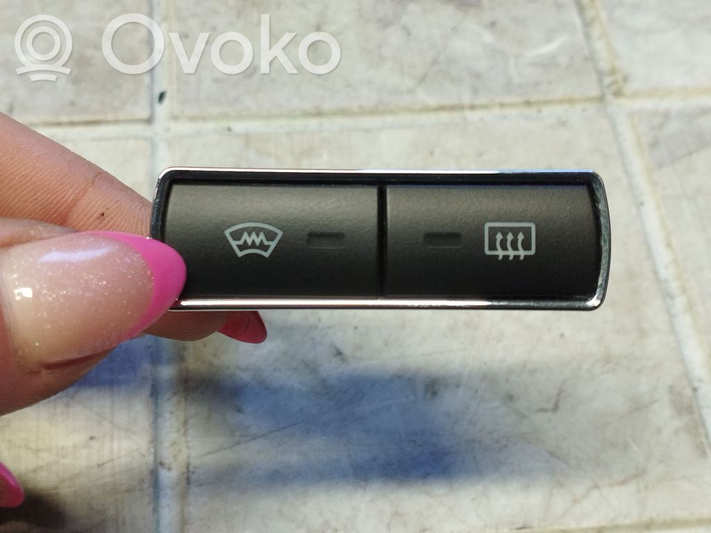 Ford Mondeo MK IV Windscreen/window heater switch 