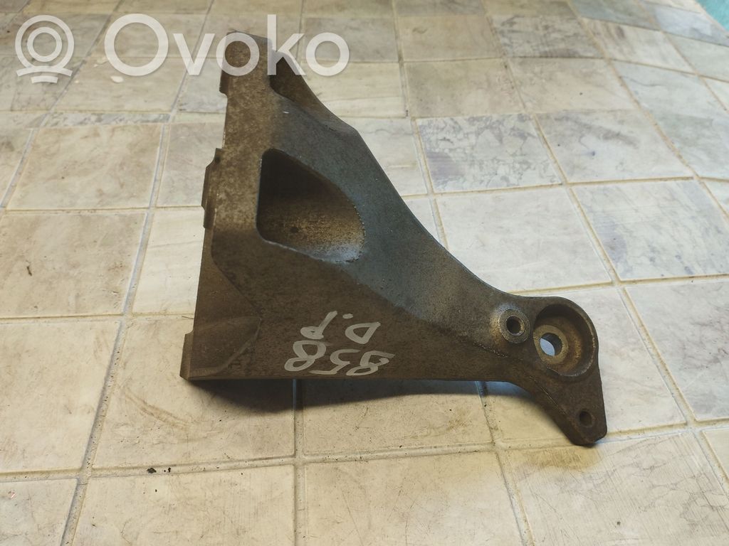 BMW 1 E81 E87 Engine mounting bracket 