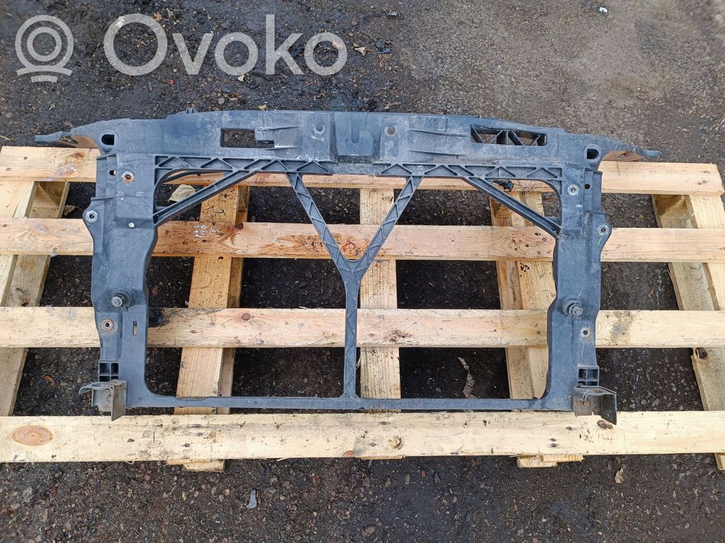 Mazda 3 I Radiatorių panelė 