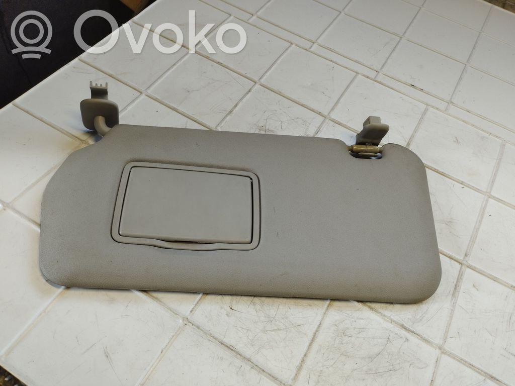 Sun visor