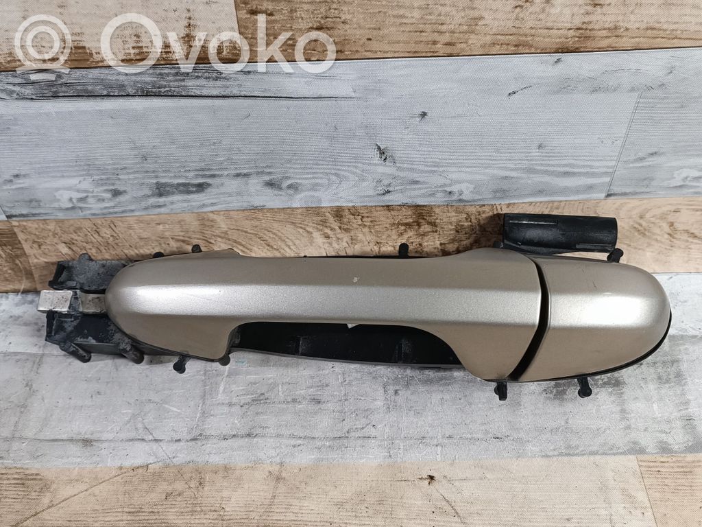Chrysler Pacifica Manecilla externa puerta trasera 