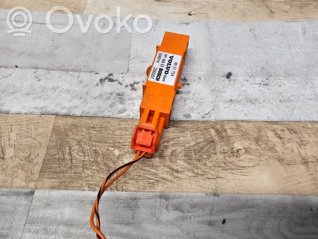 Volvo XC90 Airbag deployment crash/impact sensor 