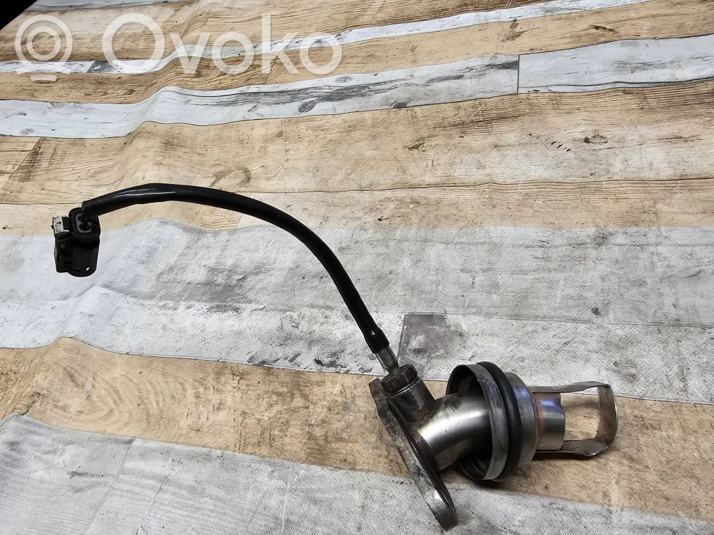 BMW 5 F10 F11 Exhaust gas pressure sensor 