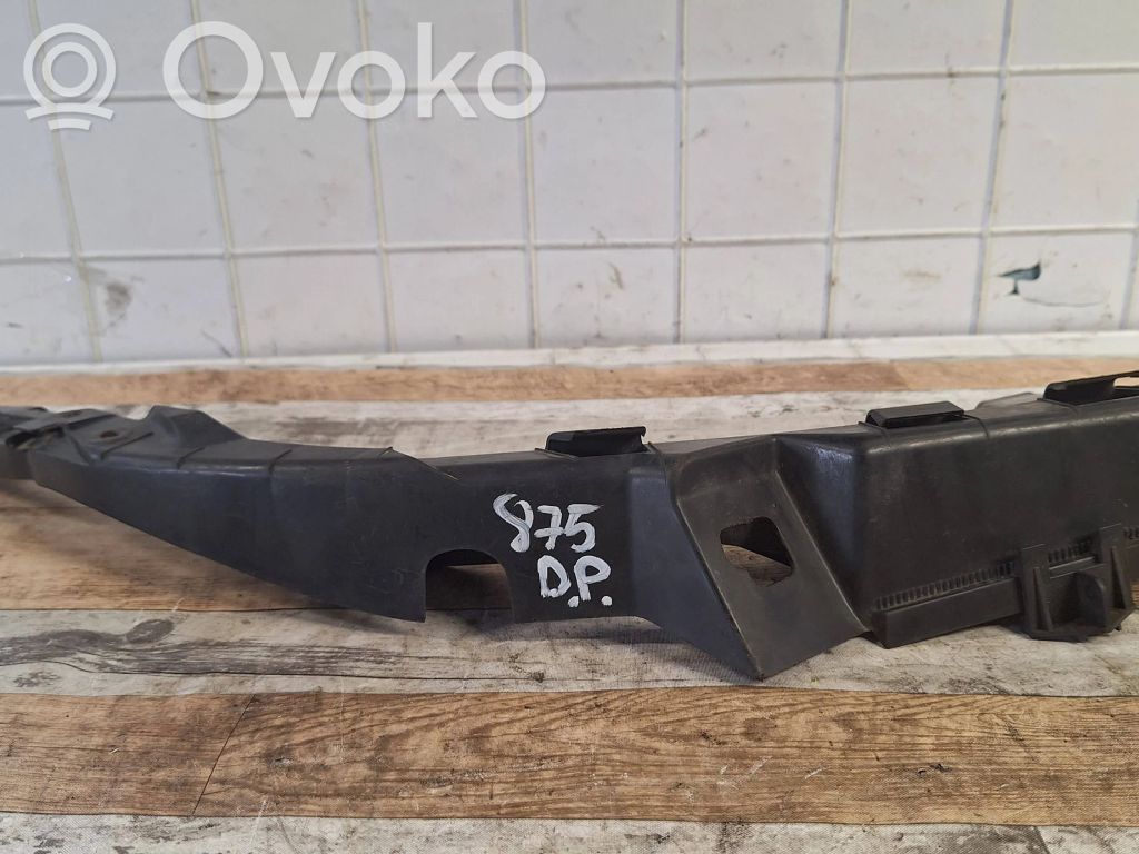 Volkswagen PASSAT B5 Front bumper mounting bracket 