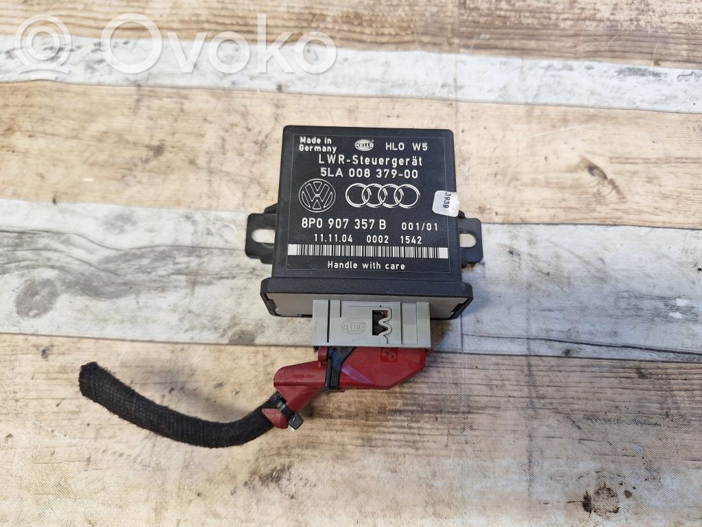 Audi A4 S4 B7 8E 8H Light module LCM 