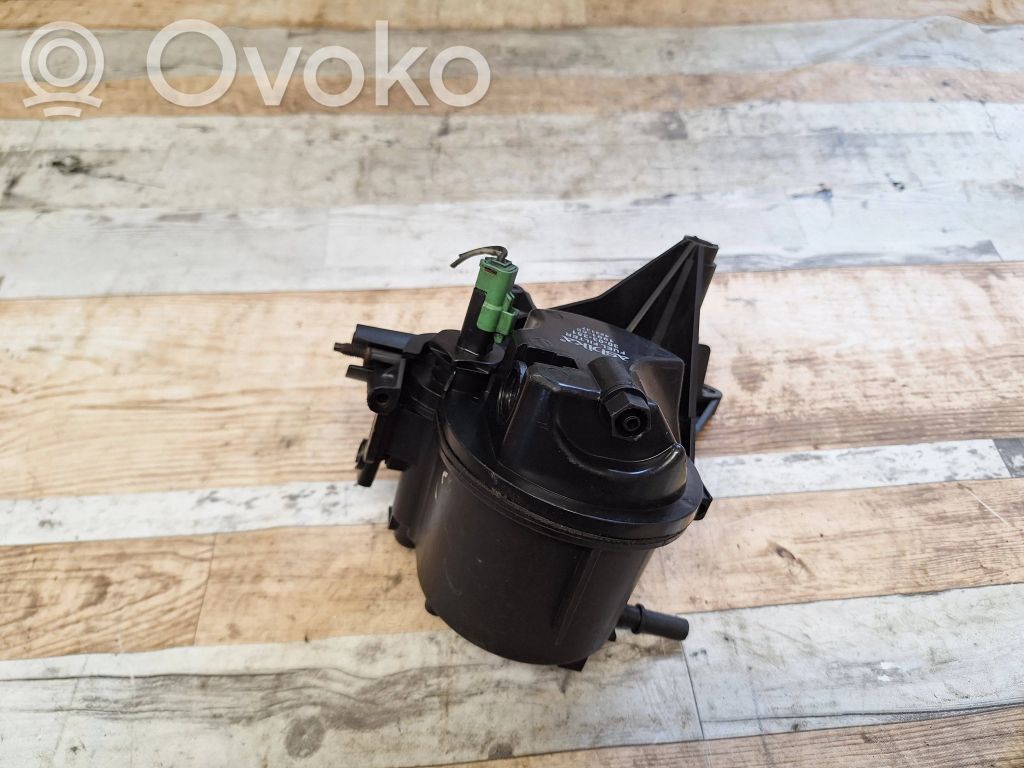 Mazda 2 Fuel filter housing 