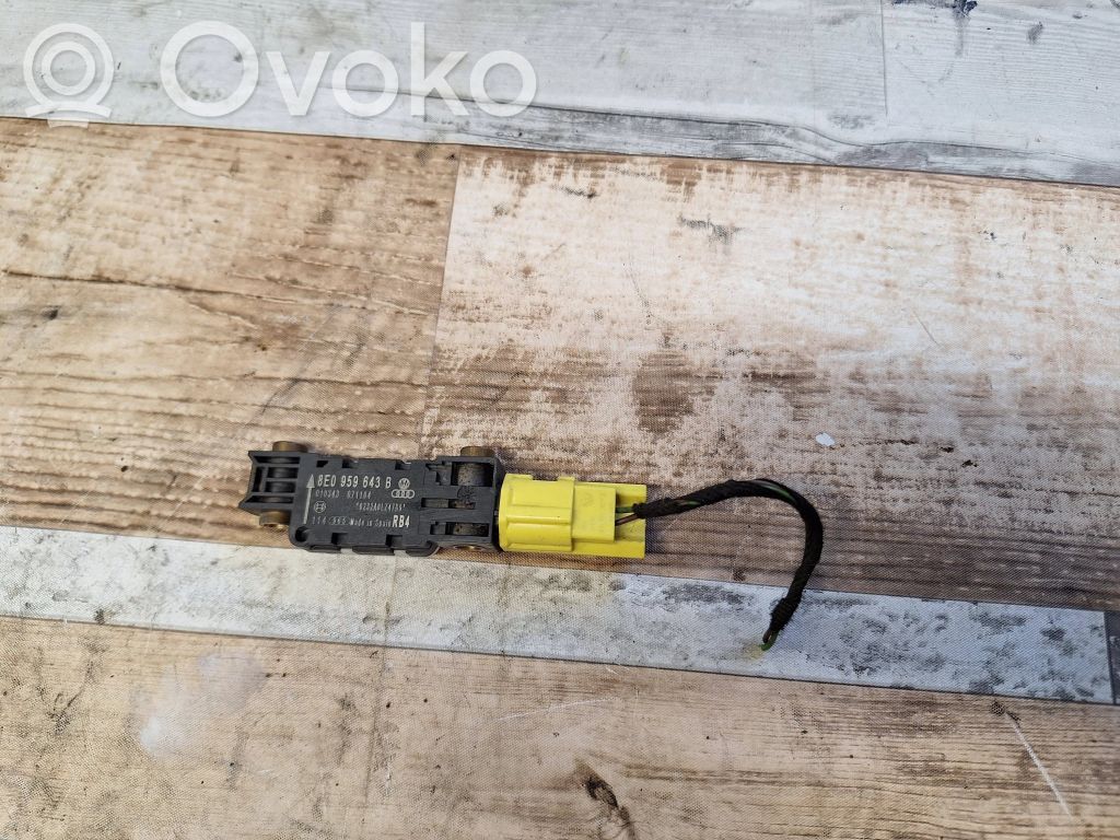 Audi A4 S4 B7 8E 8H Sensor impacto/accidente para activar Airbag 