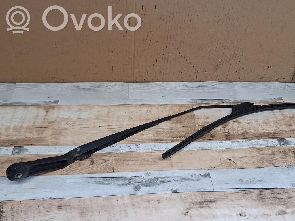 Opel Meriva A Priekšējā loga tīrītāja kājiņa 
