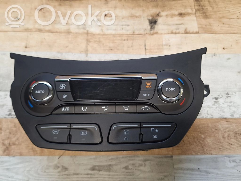 Ford C-MAX II Climate control unit 