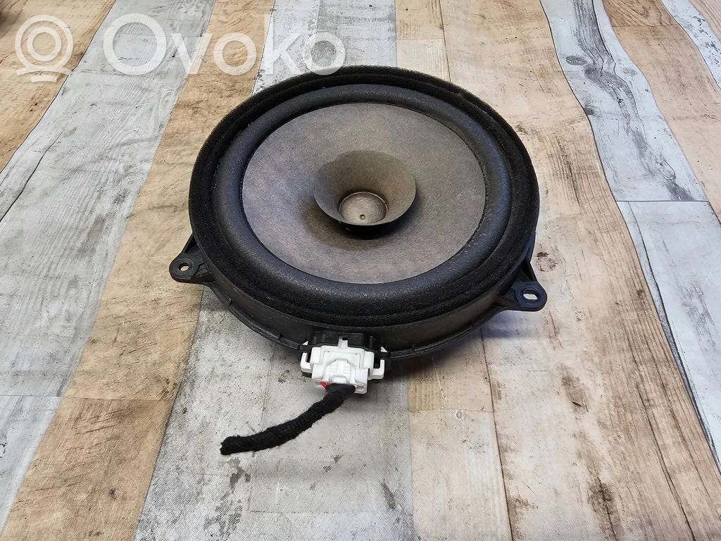 Mazda 2 Front door speaker 