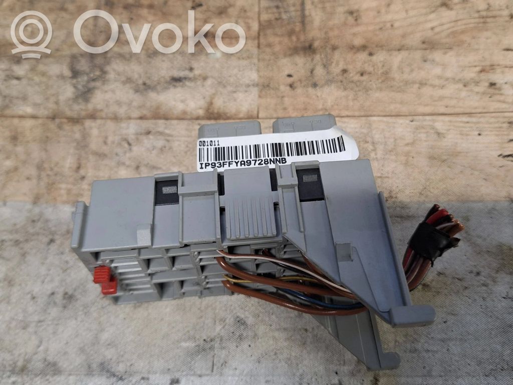 Opel Meriva A Ramka / Moduł bezpieczników 